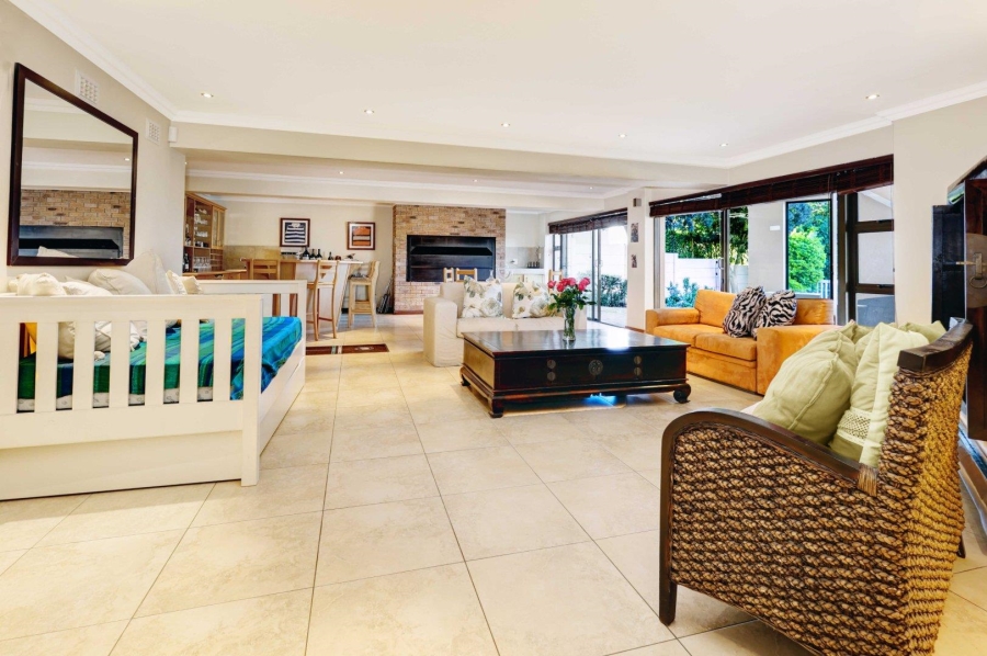 4 Bedroom Property for Sale in Welgemoed Western Cape